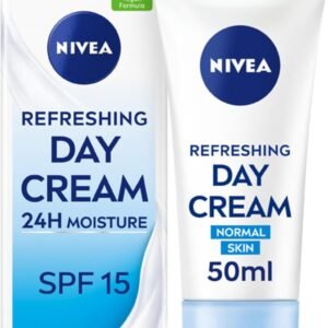NIVEA Light Moisturising Day Cream, Hydrating Face Cream with Vitamin E, Skin Care Essentials, Intensive Moisturiser, 50 ml (Pack of 1)